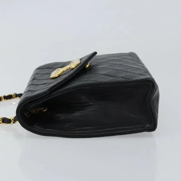 CHANEL Matelasse Chain Shoulder Bag Lamb Skin Black Gold CC Auth 158840 - Picture 4 of 16